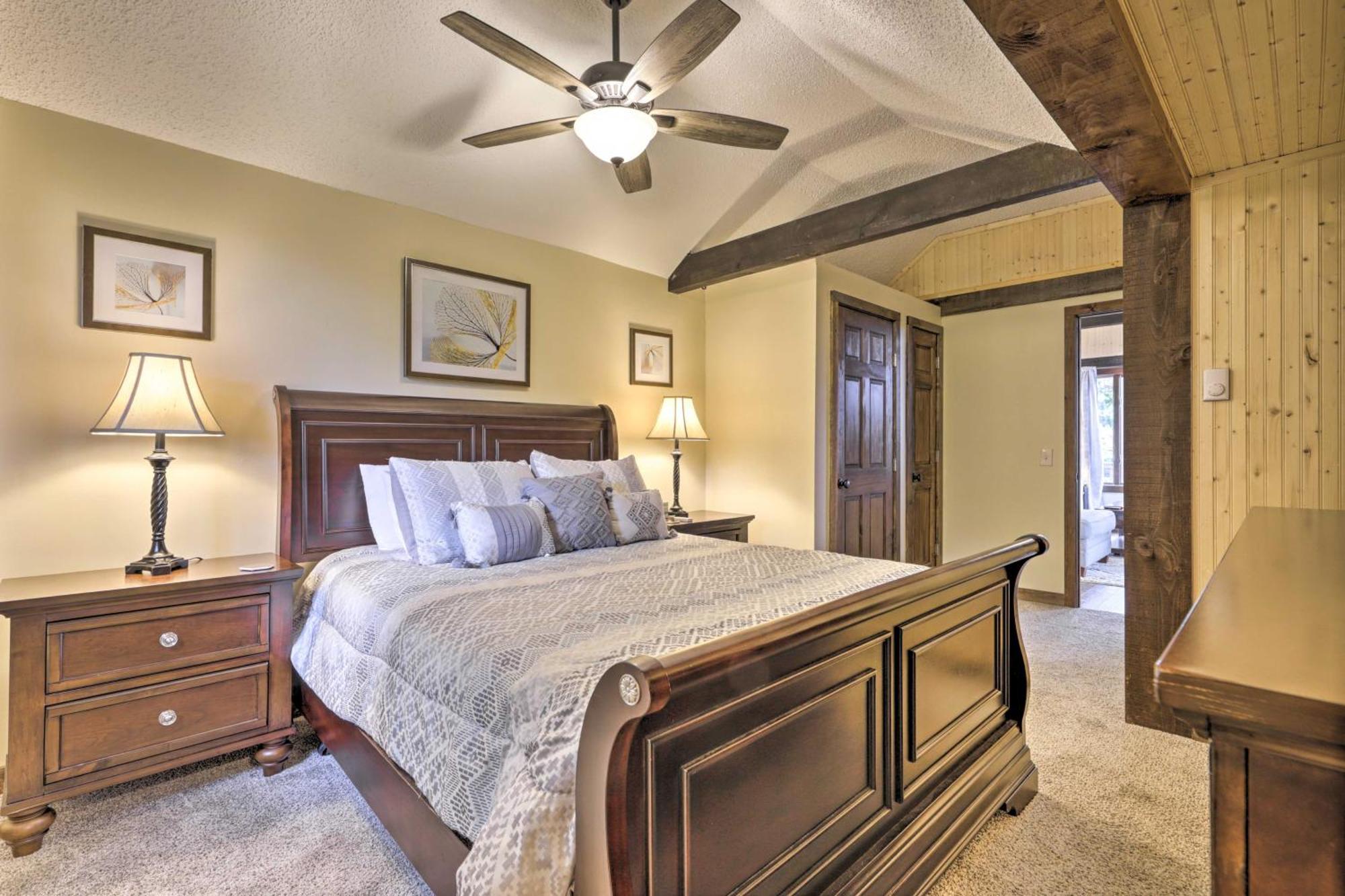 Private Guest House With Deck And Spectacular Views! Uncasville Exterior photo